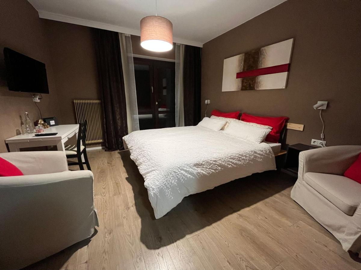 Bel'Vue Bed & Breakfast เลียนซ์ ภายนอก รูปภาพ